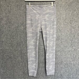Vuori Gray Leggings Athletic Fit